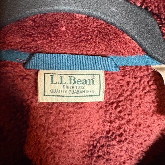 L.L. Bean maroon soft fuzzy fleece pullover sweatshirt - Picture 2 of 4